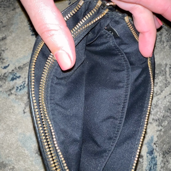 Authentic black coach wristlet - Picture 2 of 3